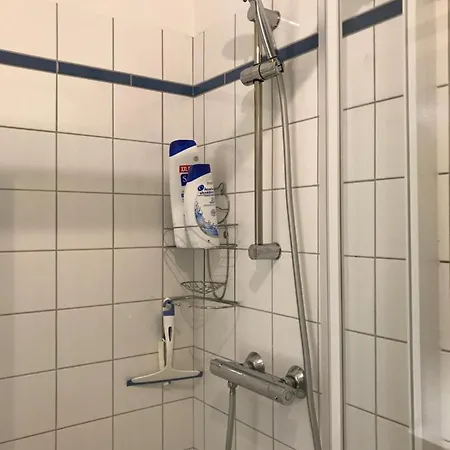 T2 +alcove, Recent 4/5 Pers. Parking. Balcon. Wifi