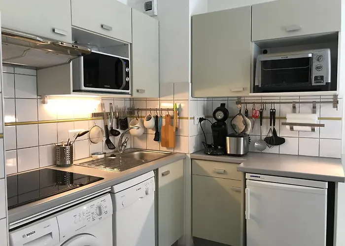 T2 +alcove, Recent 4/5 Pers. Parking. Balcon. Wifi